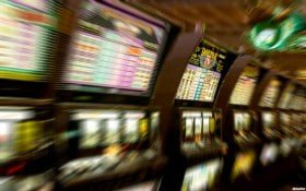 casino king တာဝန်ယူ ကစားနည်း